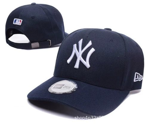 New Era New York Yankees 9FORTY Adjustable Baseball Cap Navy