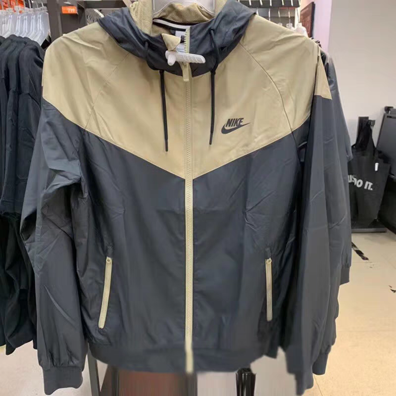 32 32