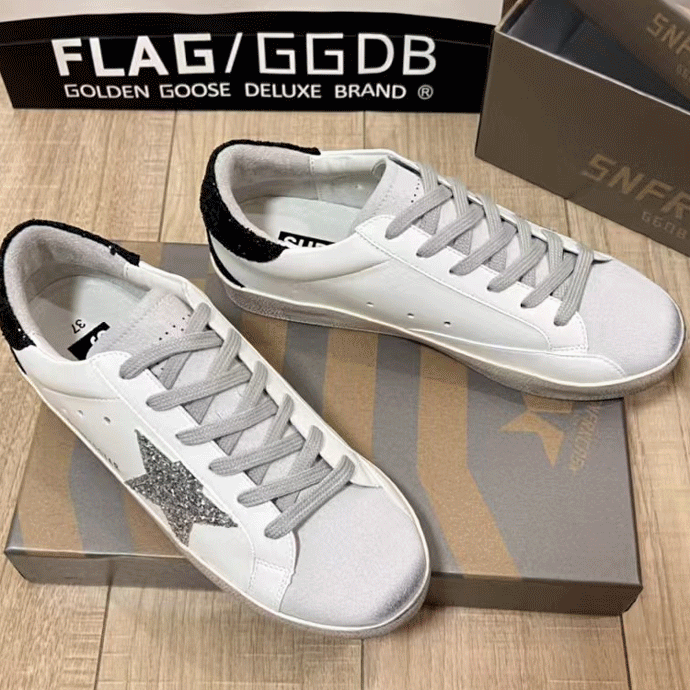 Golden Goose GGDB Pure Star Casual Sneakers White and Silver